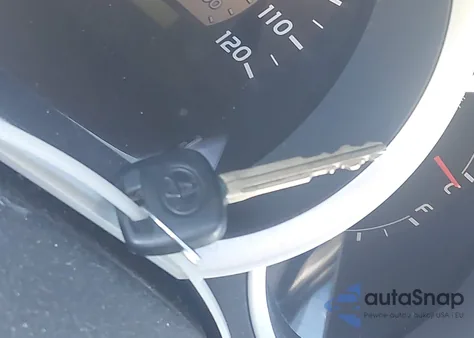 2010 Toyota Tacoma z USA, uszkodzony, nr VIN 5TENX4CN2AZ745012